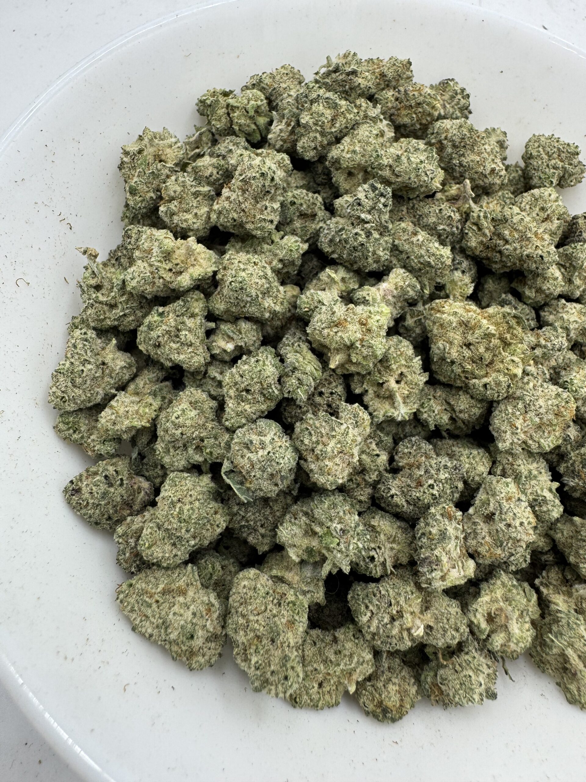IMG_5824 White Rhino Smalls $80 oz - Image 1